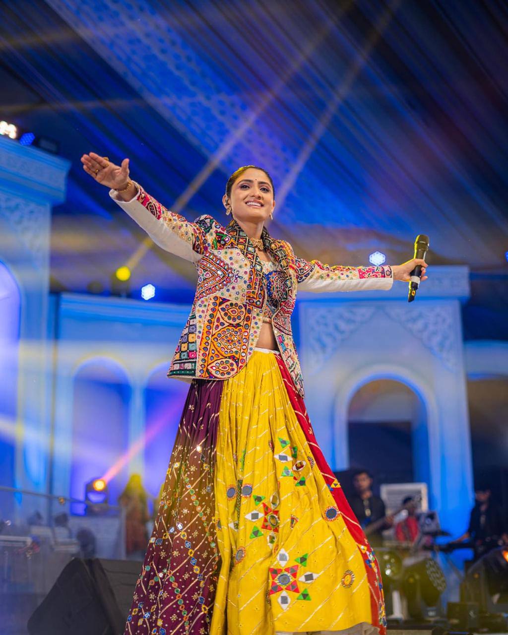 NEW TRENDING NAVRATRI SPECIAL CHANIYA CHOLI π